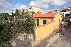 Samostojeća kuća